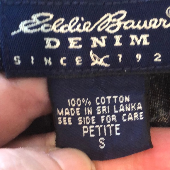 Eddie Bauer PS blue denim snap button shirt - Picture 5 of 6